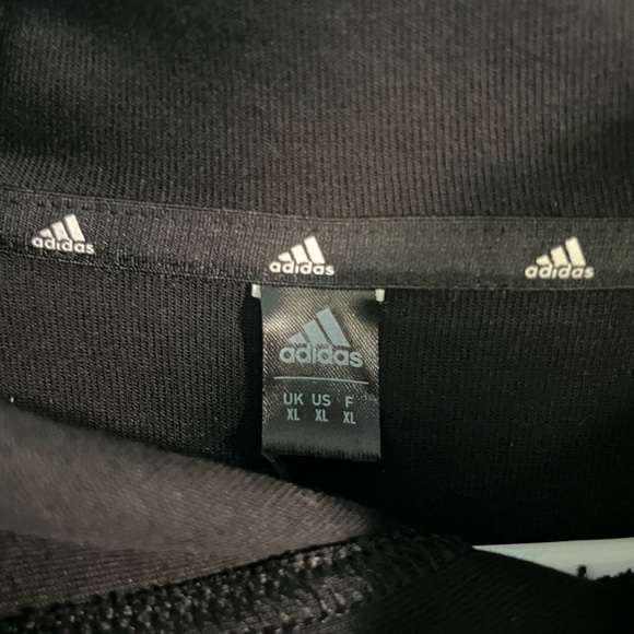 ADIDAS HOODIE- STYLISH BLACK, LIKE NEW, XL - Picture 4 of 5